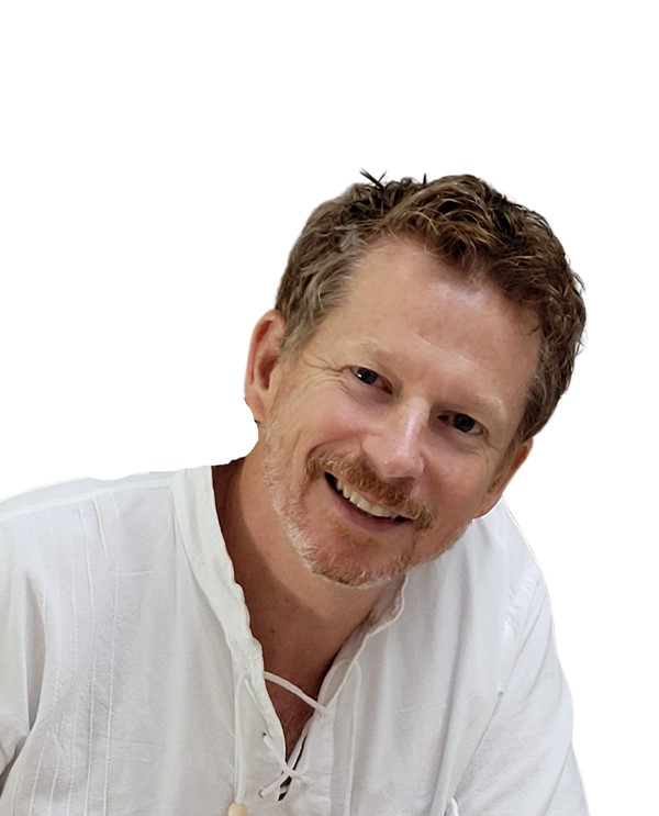 Portrait de Serge Lalonde, directeur des solutions chez La Classe de ClaudiA+, garant de l’organisation et du soutien logistique